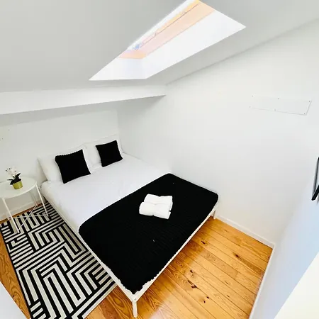 The Sarmento House - No 2d - Historical Two-bedroom Apartman Lisboa